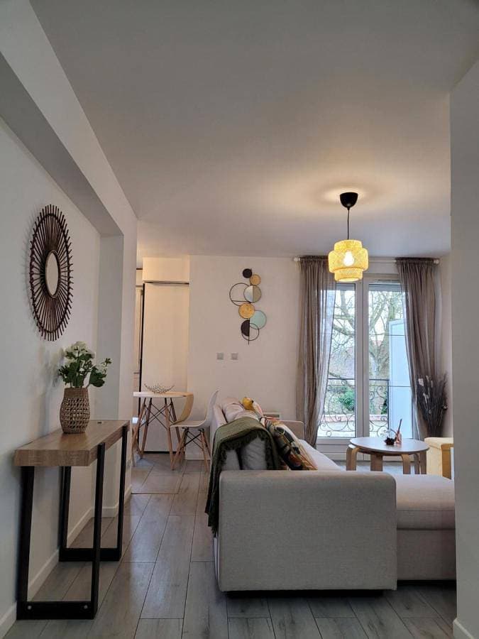Cocooning House 212 Suite COSY SUNSHINE appartement Aeroport Paris Roissy CDG et Parc Asterix 1