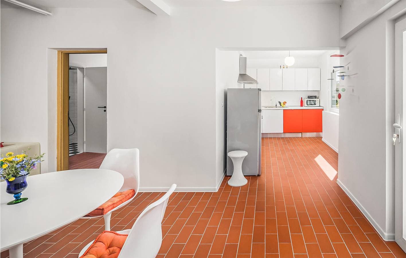Foto 10 von 37: Charmante 74 m² große Wohnung mit Terrasse, Pool und WLAN für Ihren perfekten Urlaub
