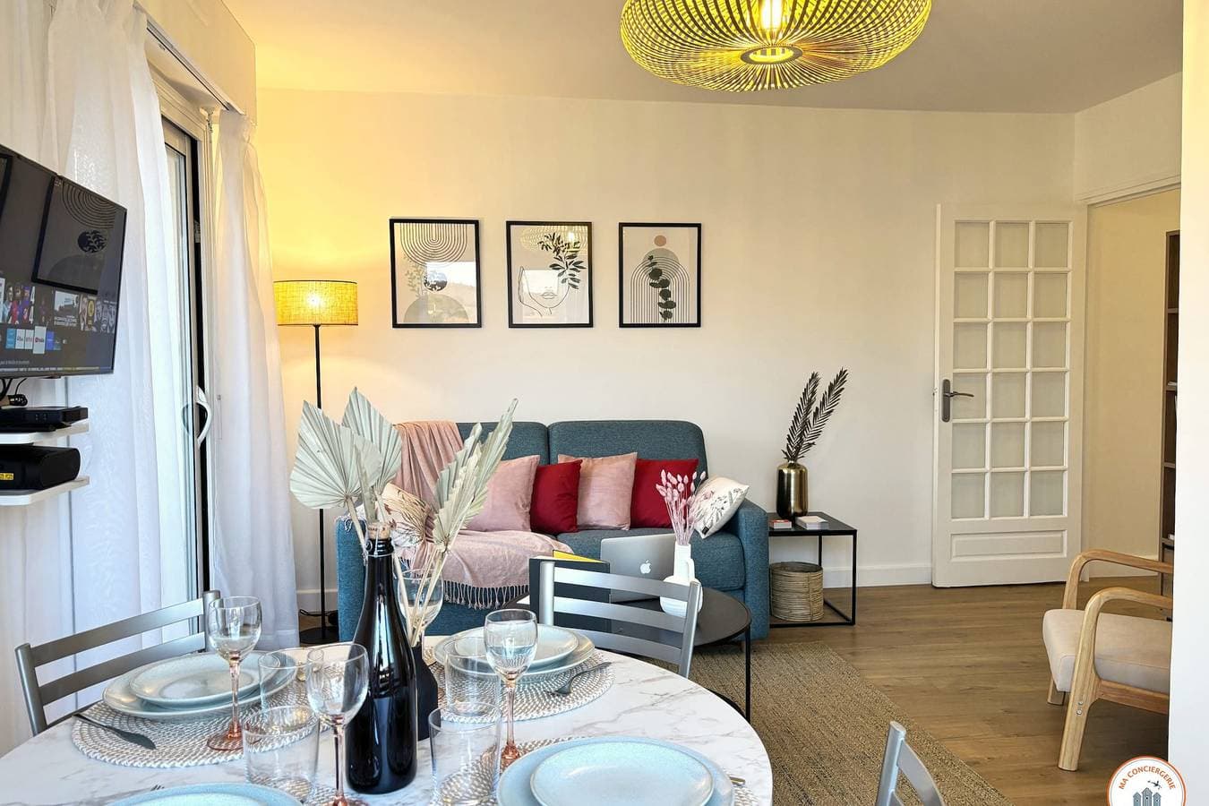 Foto 13 von 33: Ferienwohnung für 4 Personen mit Balkon