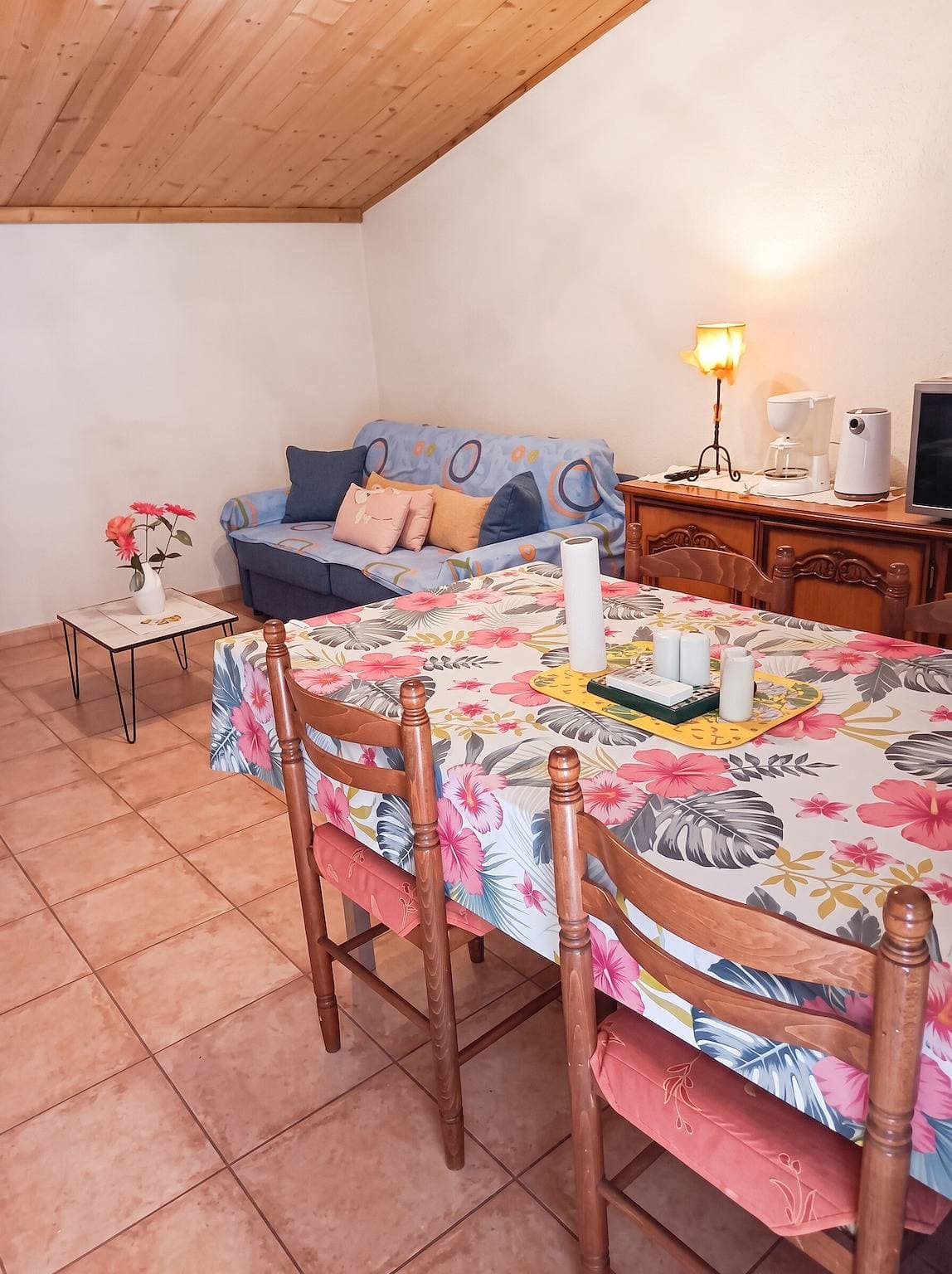 Foto 4 von 16: Gemütliches Appartement in Saint-Ambroix mit Pool