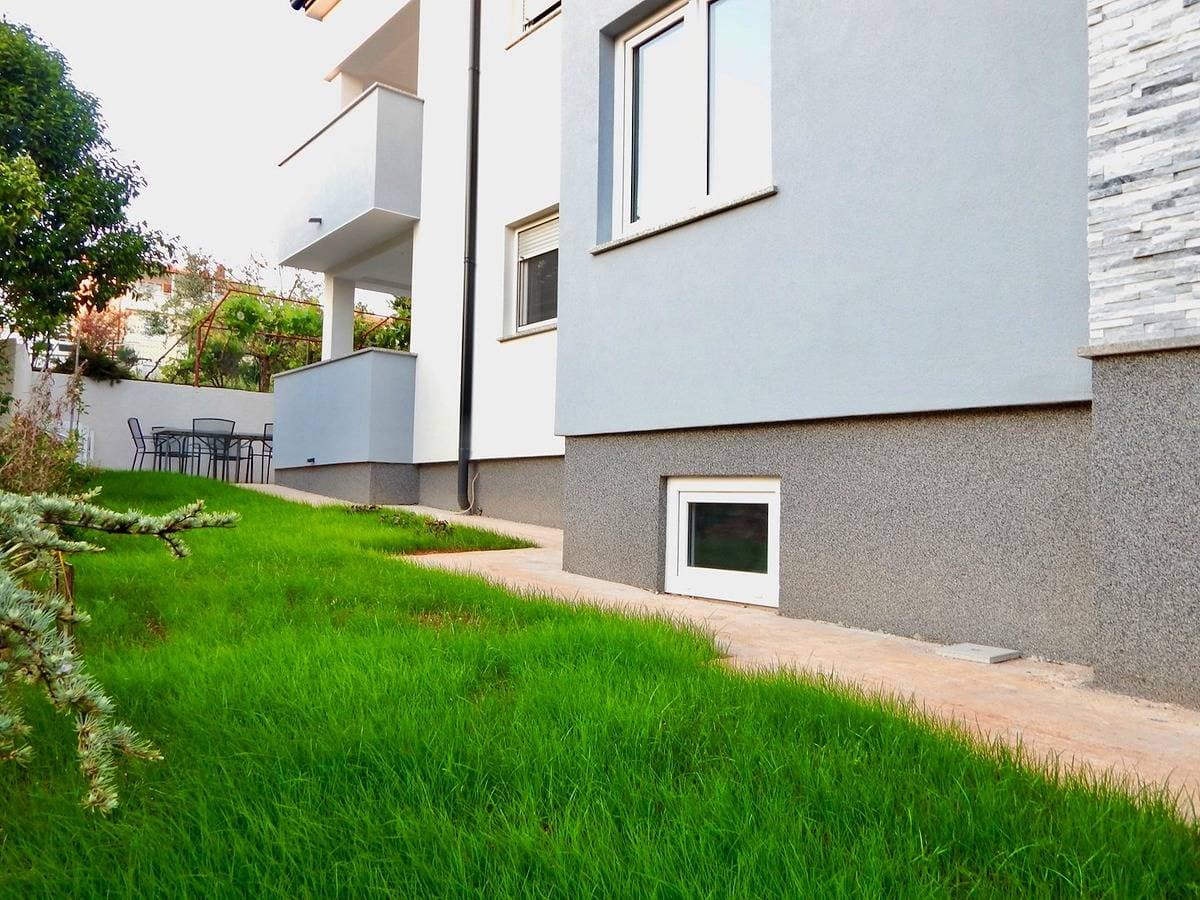 Foto 10 von 14: Comfortable lovely apartment with patio and grill / A2