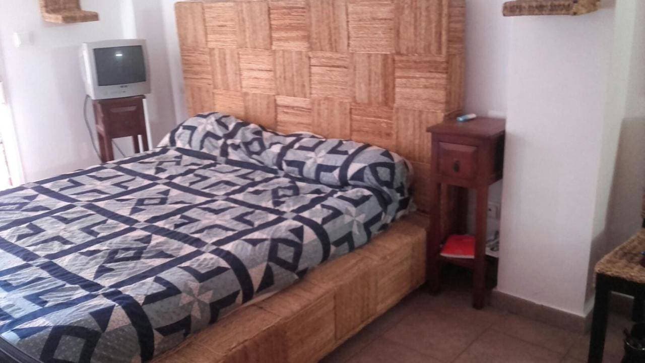 Habitaciones en Casa compartida Retamar 1