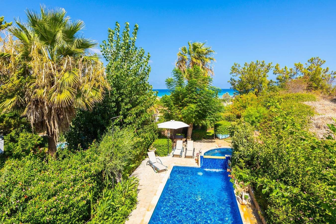 Foto 8 von 25: Villa für 4 Personen mit Garten
