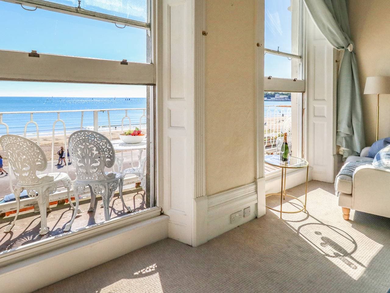 Foto 6 von 30: Ferienwohnung für 4 Personen mit Balkon