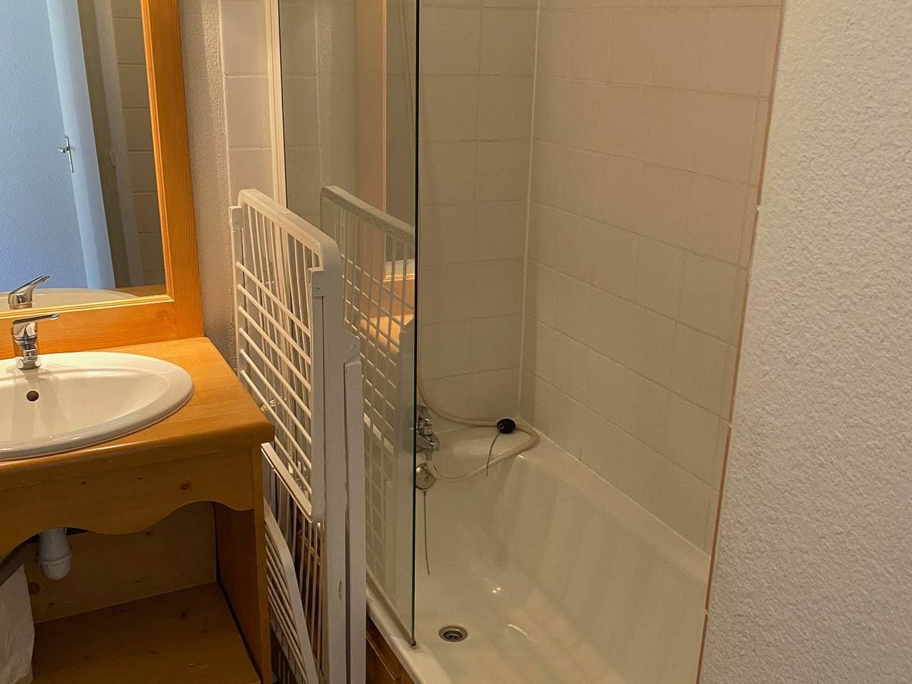 Foto 8 von 15: Zwei ruhige Zimmer mit Pool in Super-Besse