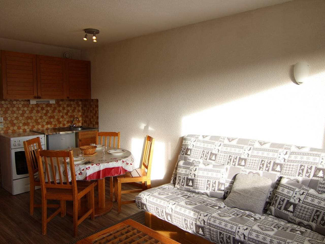 Foto 6 von 15: Gemütliches Studio für 4, nahe Zentrum Les Saisies