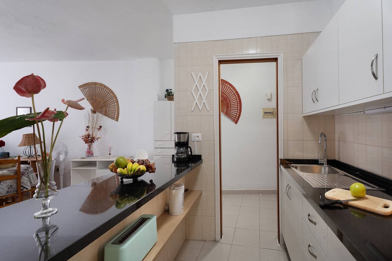 Foto 11 von 29: Ferienwohnung 'Carpediem Playa La Arena' mit Meerblick, Gemeinschaftspool und WLAN