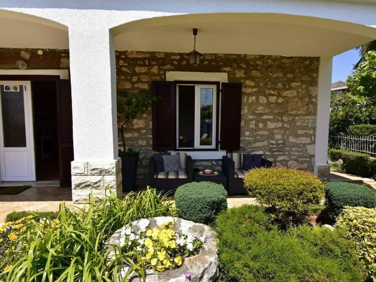 Foto 2 von 51: Große Wohnung in Umag mit Großem Garten und Meerblick