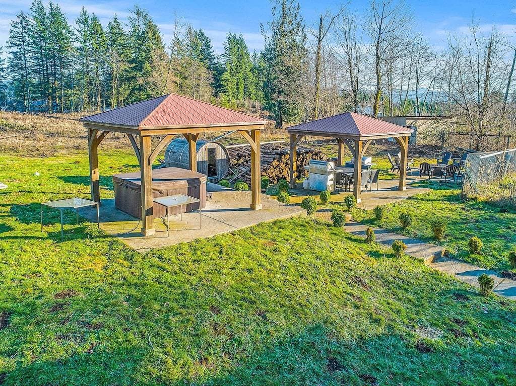 Foto 6 von 48: Riesiges Zuhause auf 10 Hektar mit Whirlpool / Sauna & Privatsphäre