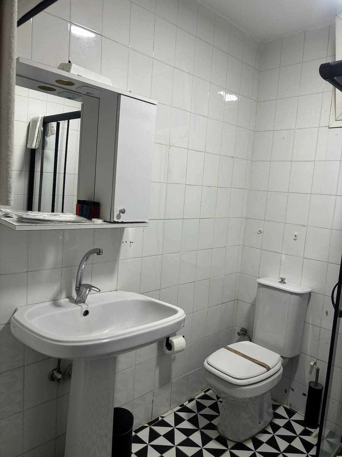 Foto 10 von 11: Pendik Carsi Merkezi Daire