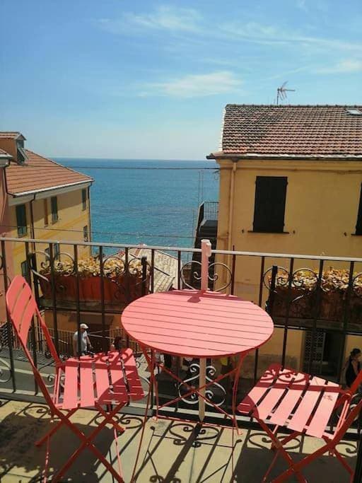 Casa del Sole affacciato sul mare 1