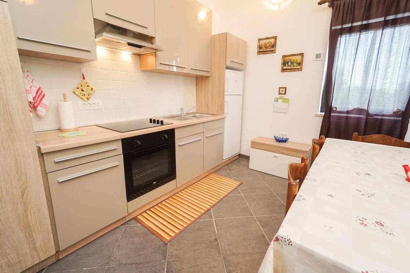 Foto 10 von 31: Ferienwohnung mit großer Terrasse