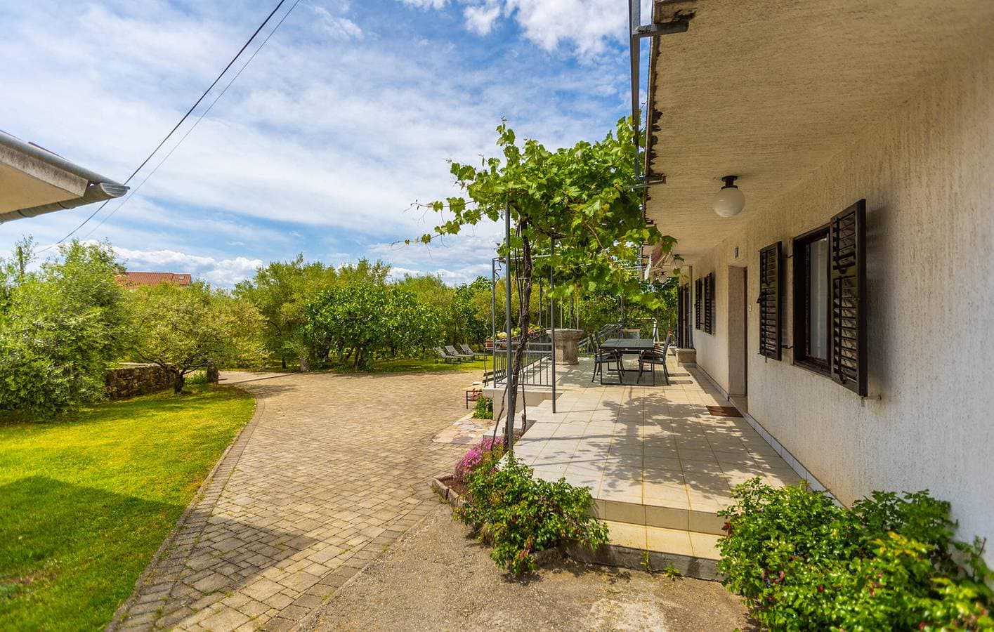 Foto 9 von 27: Gemütliche Ferienwohnung mit Terrasse, WLAN und 2 km zum Strand