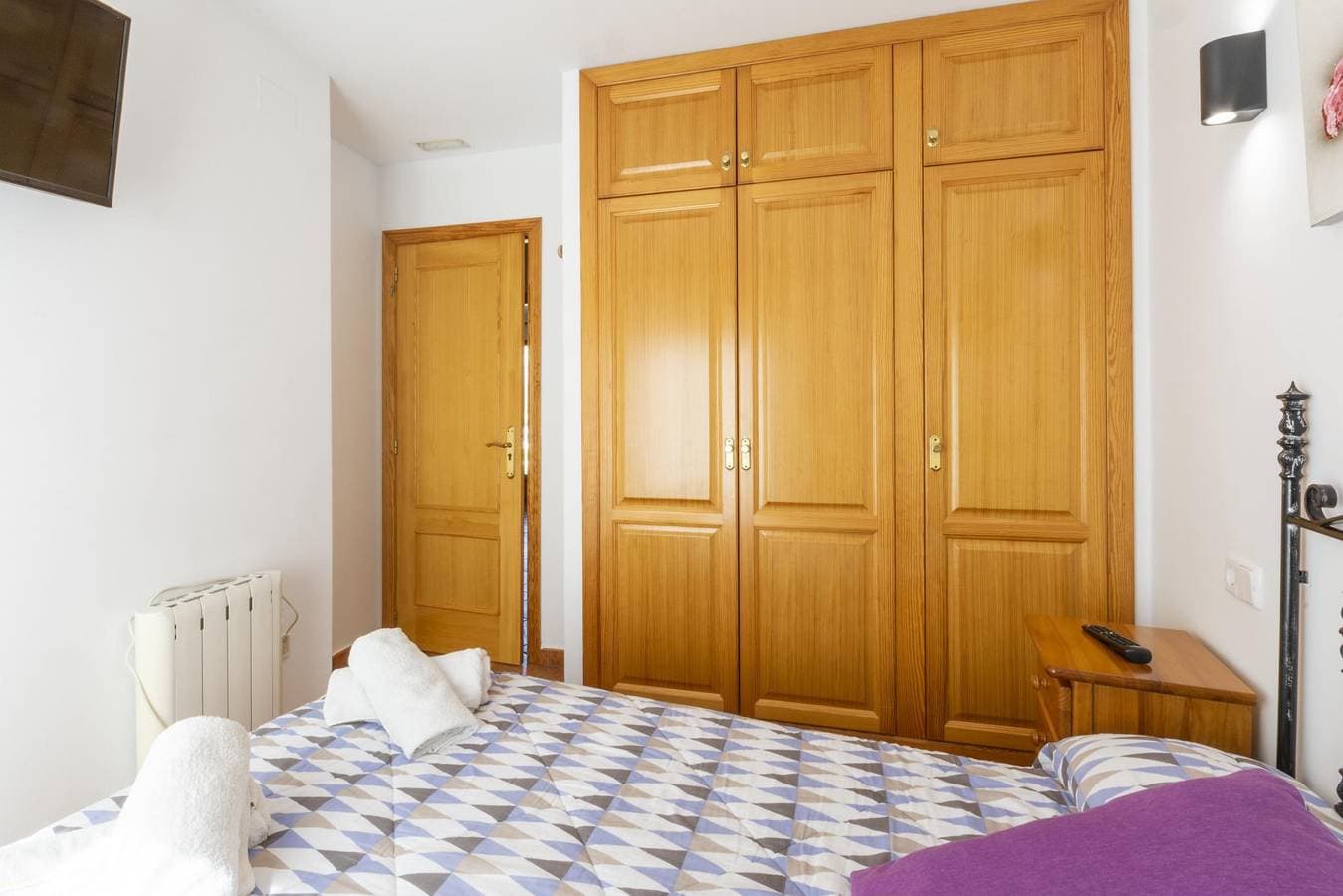 Foto 10 von 18: Carrebaix II - Wunderschöne Wohnung mit freiem WiFi.