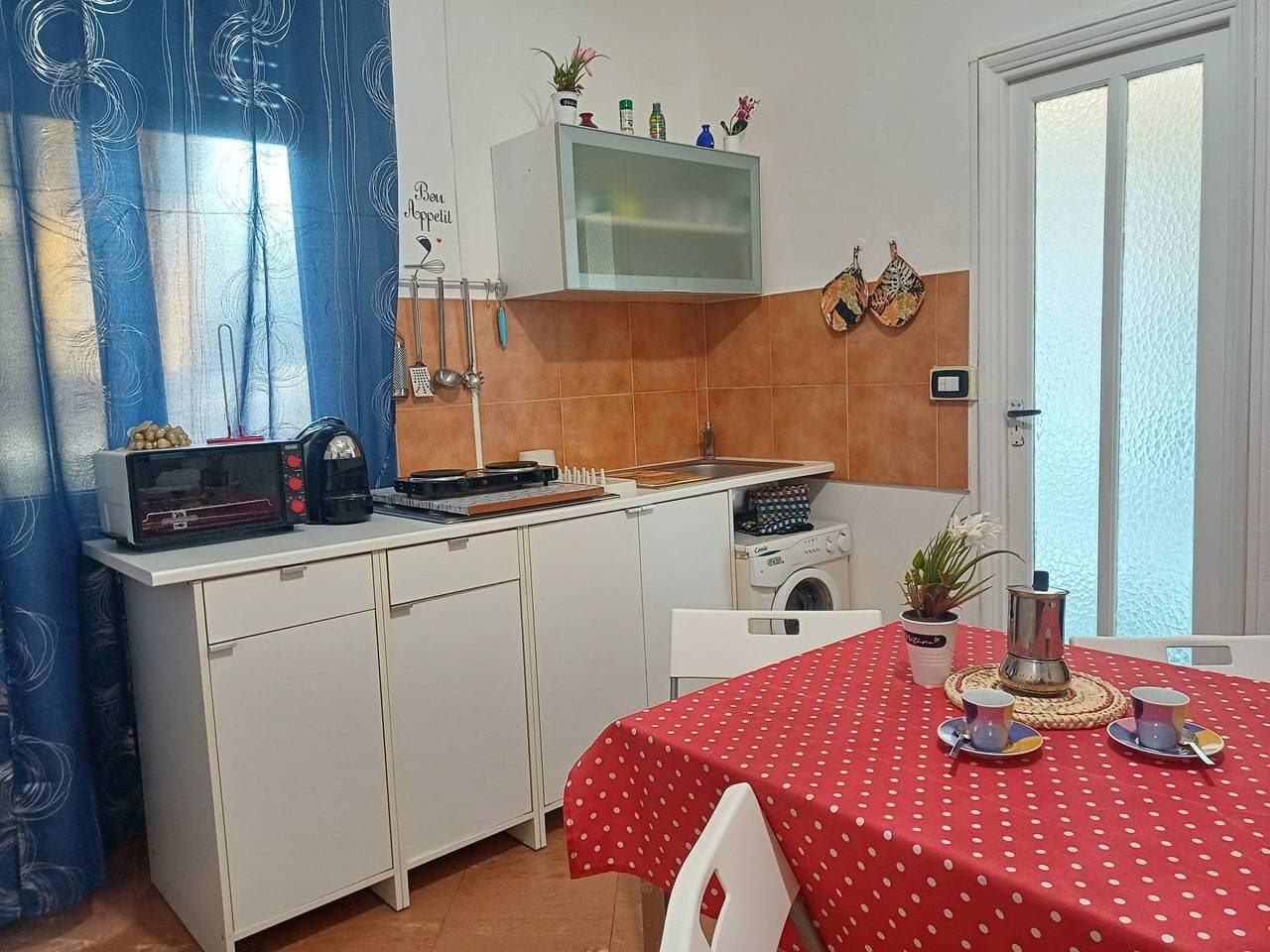 Foto 2 von 10: Casa Awj