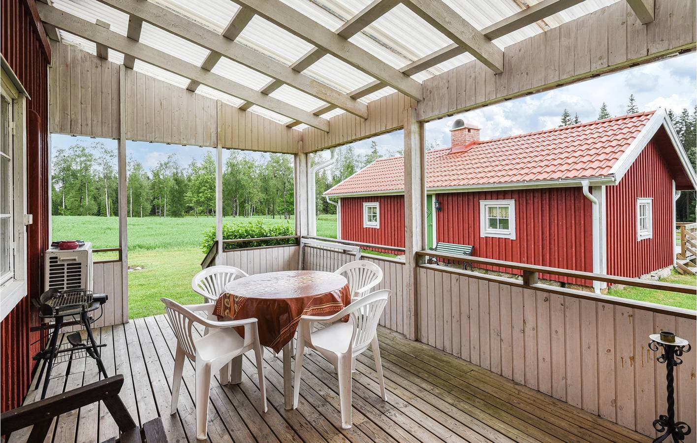 Foto 2 von 27: Ferienhaus für 7 Personen mit Terrasse