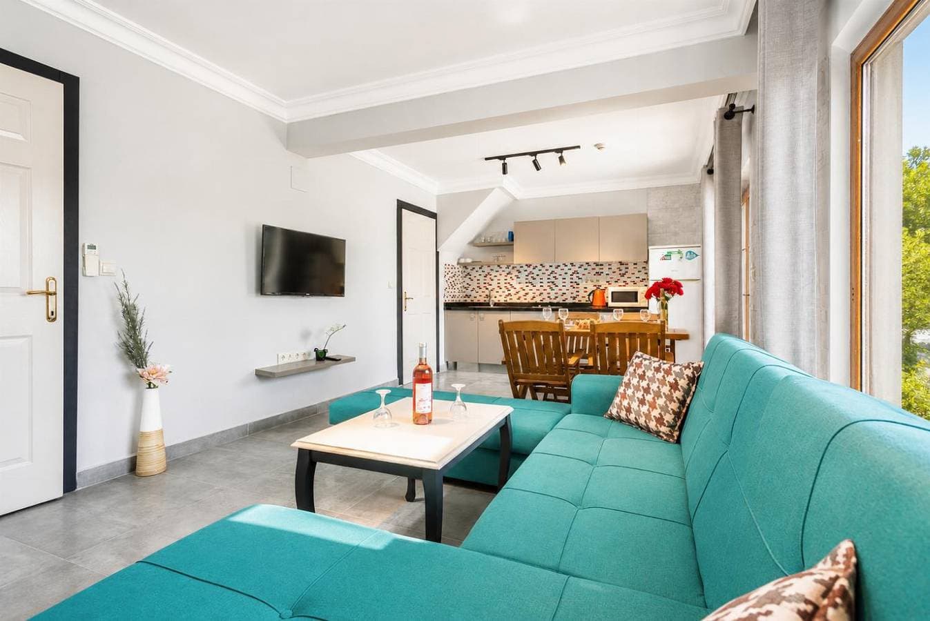 Foto 4 von 19: Villa für 4 Personen mit Balkon