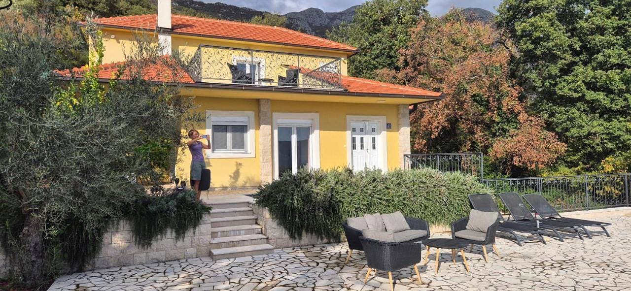 Foto 4 von 37: Three-Bedroom Villa