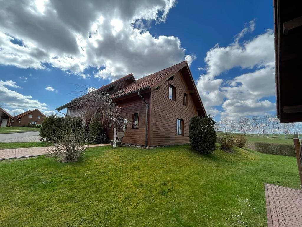 Foto 6 von 30: Ferienwohnung 'Ferienhaus Sonnenschein' mit privater Terrasse, privatem Garten und WLAN