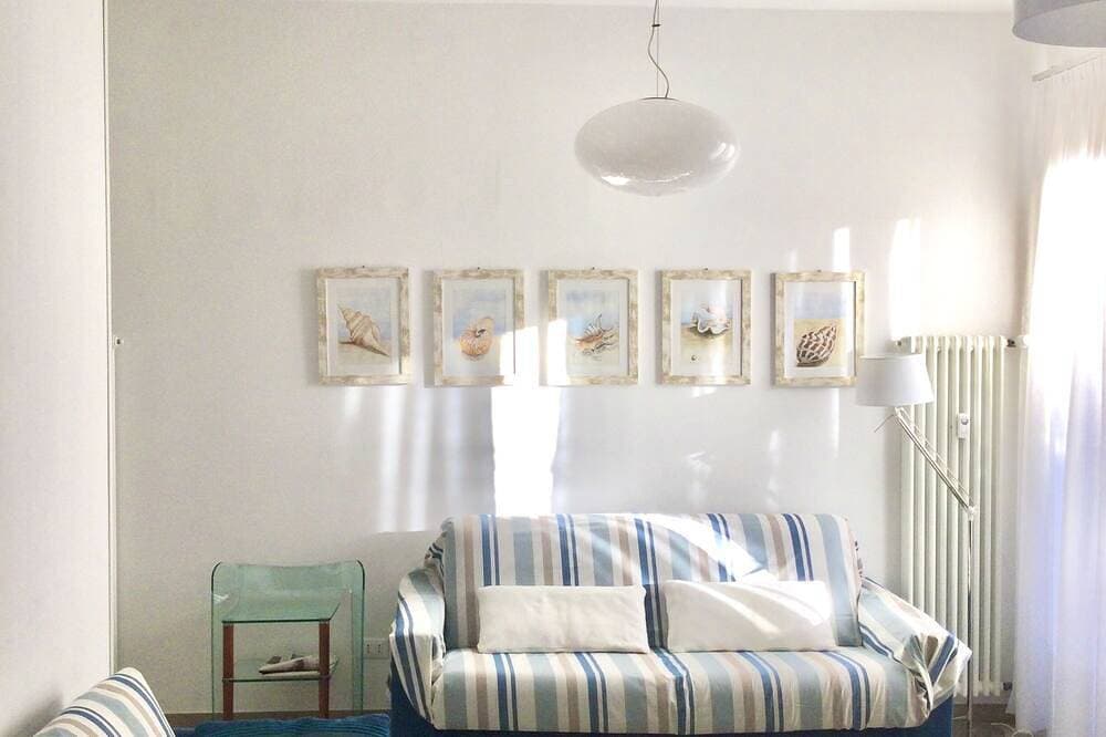 Helle und komfortable Wohnung mit Terrasse direkt am Meer 1