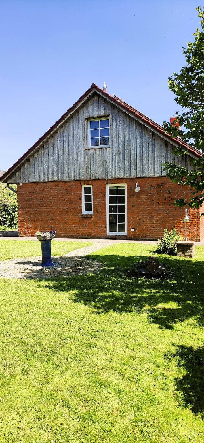 Foto 2 von 22: Ferienhaus Jan mit privater Terrasse und WLAN