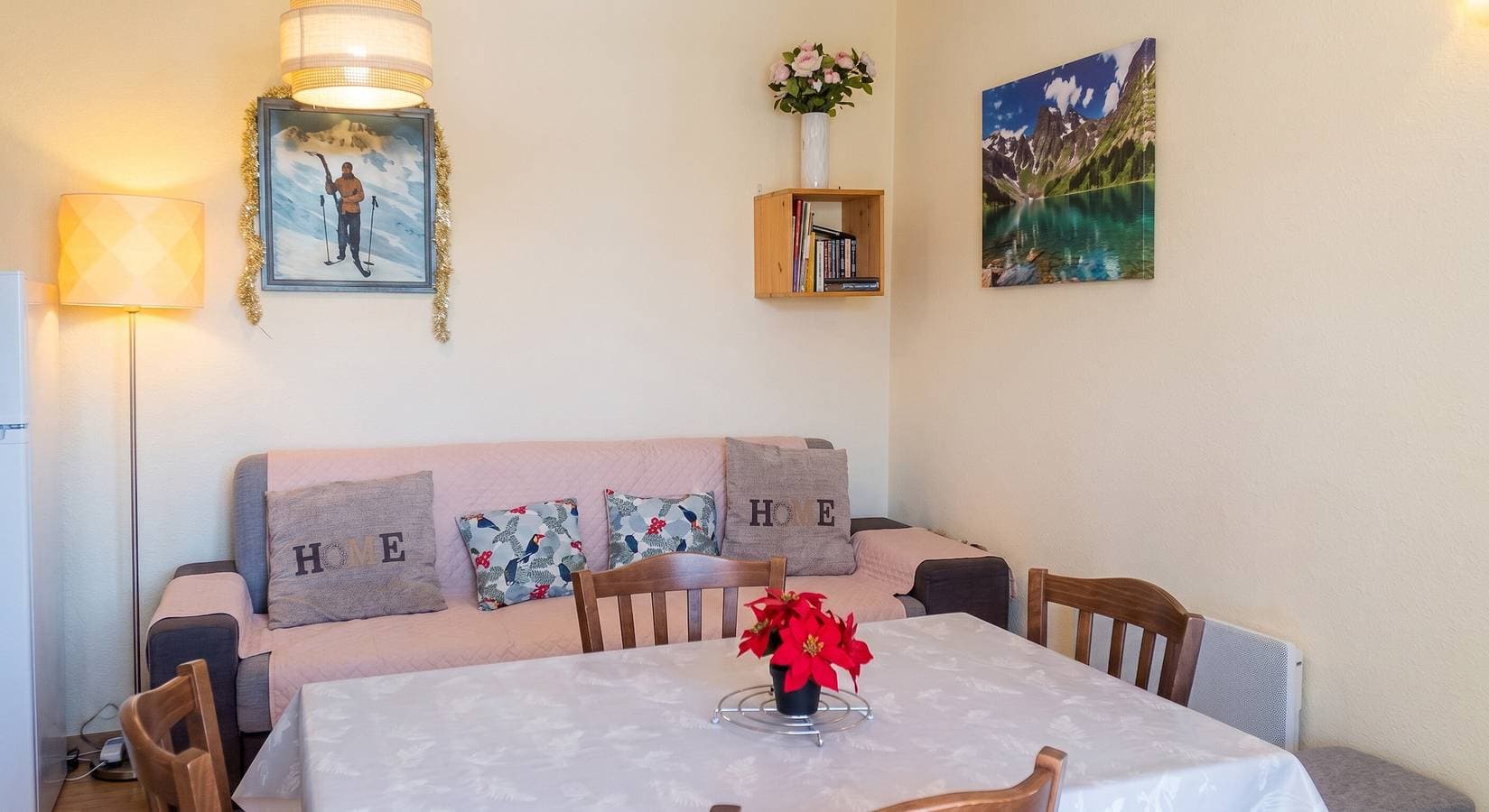 Foto 7 von 35: Gemütliche Wohnung in Ignaux, 31 m² mit Pool