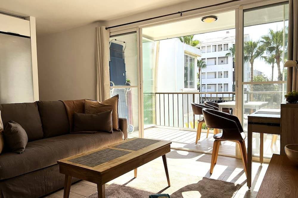 Foto 10 von 30: Albir Esmeralda Apartment with balcony - 150 m from the beach