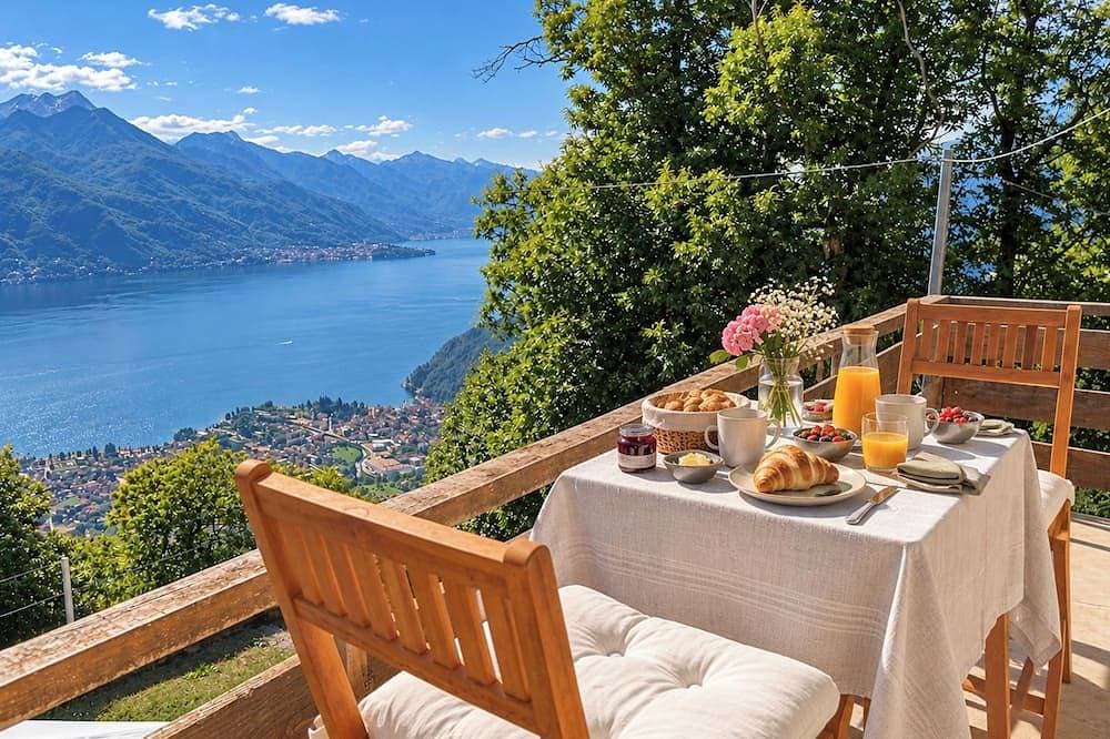 Foto 12 von 30: Bergoase Ferienhaus Argentina mit Seeblick