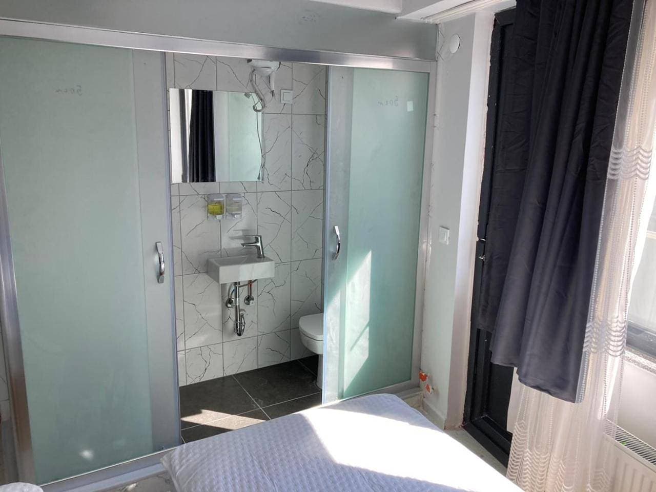 Foto 11 von 30: Twin Room with City View