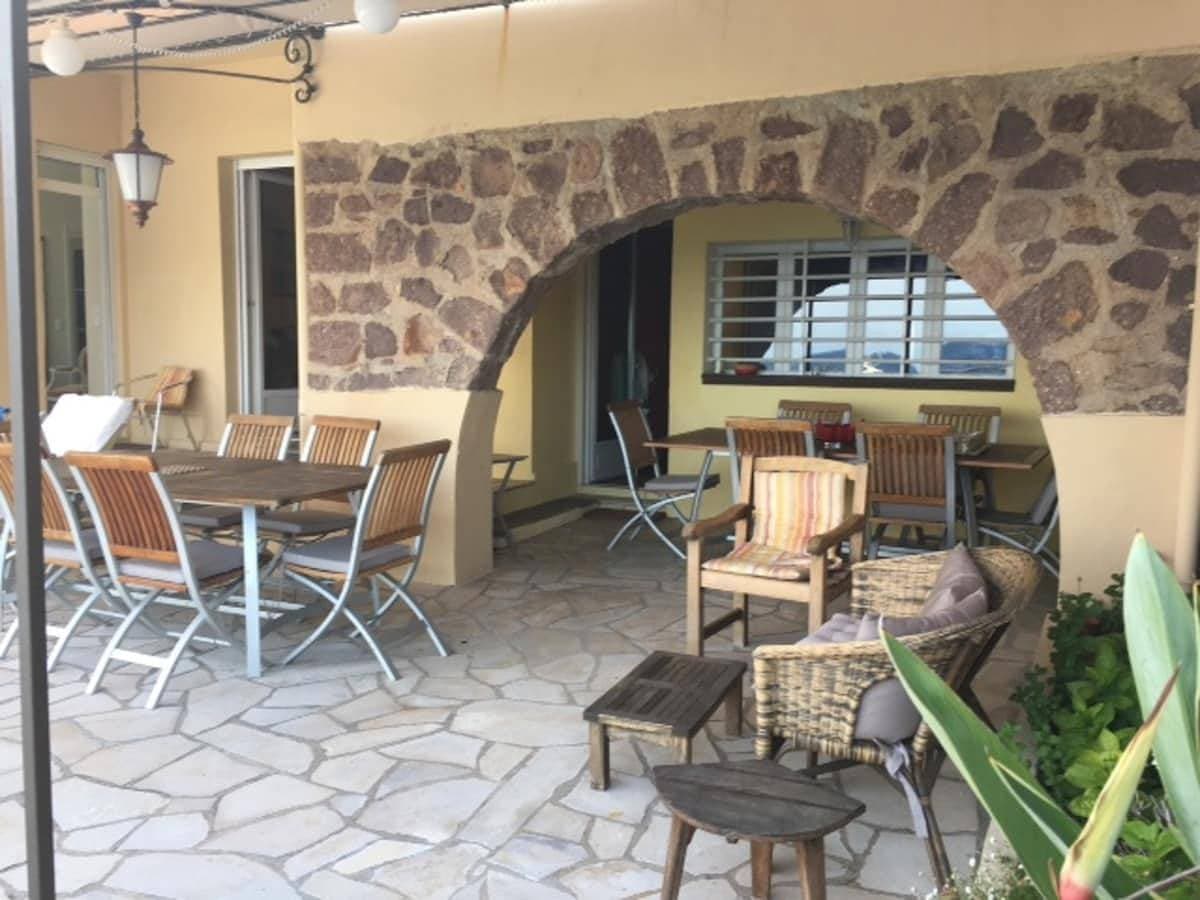 Foto 12 von 36: Villa für 8 Personen mit Whirlpool