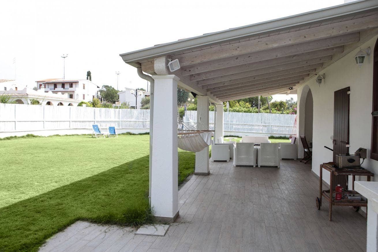 Foto 10 von 45: Ferienhaus für 6 Personen mit Balkon/Terrasse