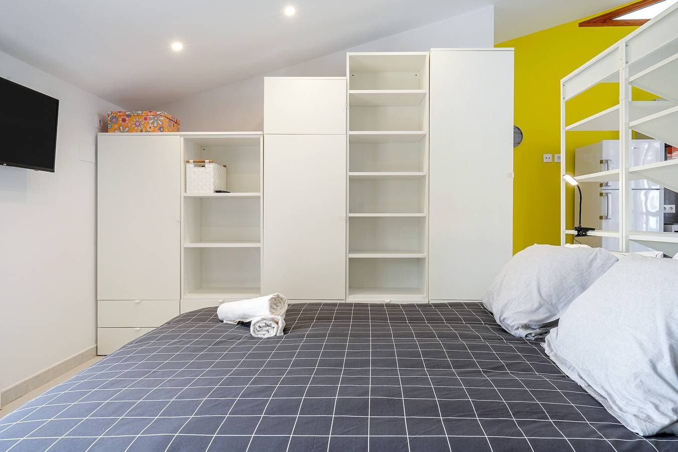 Foto 11 von 33: Apartment 'Loft El Til-ler' mit privater Terrasse und WLAN