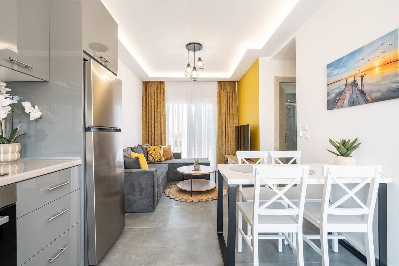 Foto 8 von 22: Ferienwohnung 'Velvet 2' mit Bergblick, Wi-Fi und Klimaanlage