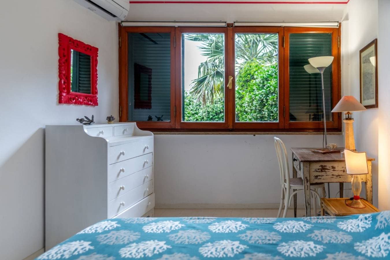 Foto 12 von 32: Ferienwohnung für 4 Personen mit Terrasse