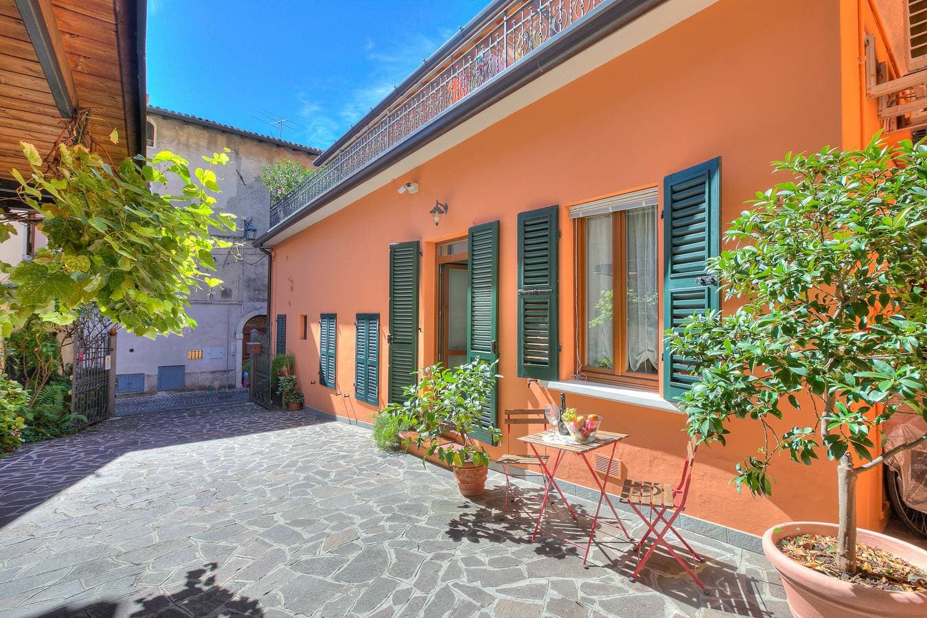 Vicky Loft Gardone-relax & Vittoriale 1