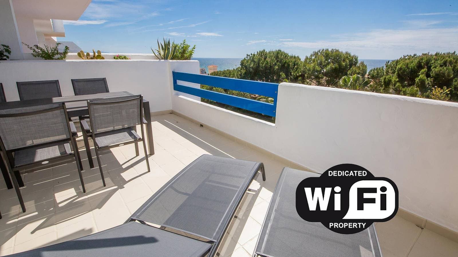 Duquesa Suites 305 1