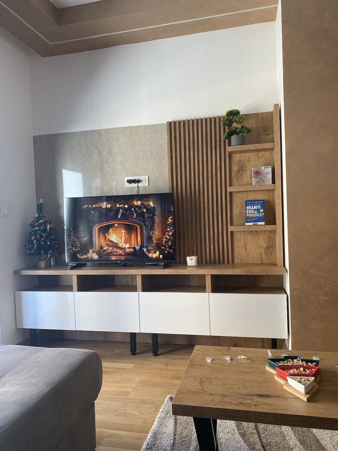 Foto 6 von 18: Neues, komplett ausgestattetes Apartment mit Spa, Innenpool und Parkplatz!!
