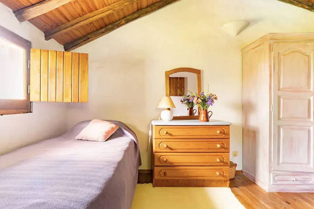 Foto 5 von 30: Traditionelle Bauernhütte mit Pool, in prachtvoller, ruhiger Lage