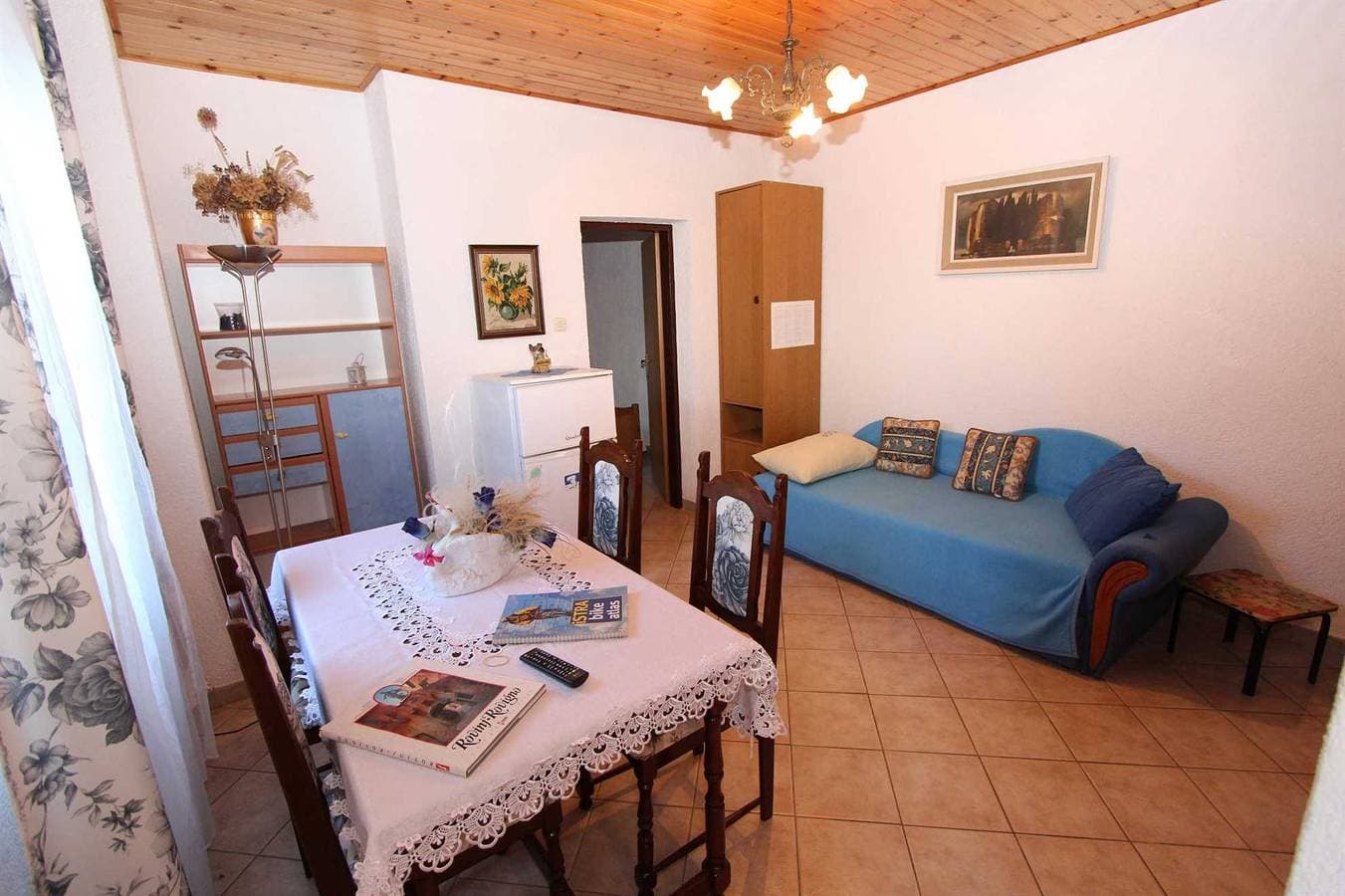 Foto 7 von 15: Giorgia Ferienwohnung mit 1 Schlafzimmer mit Terrasse 2