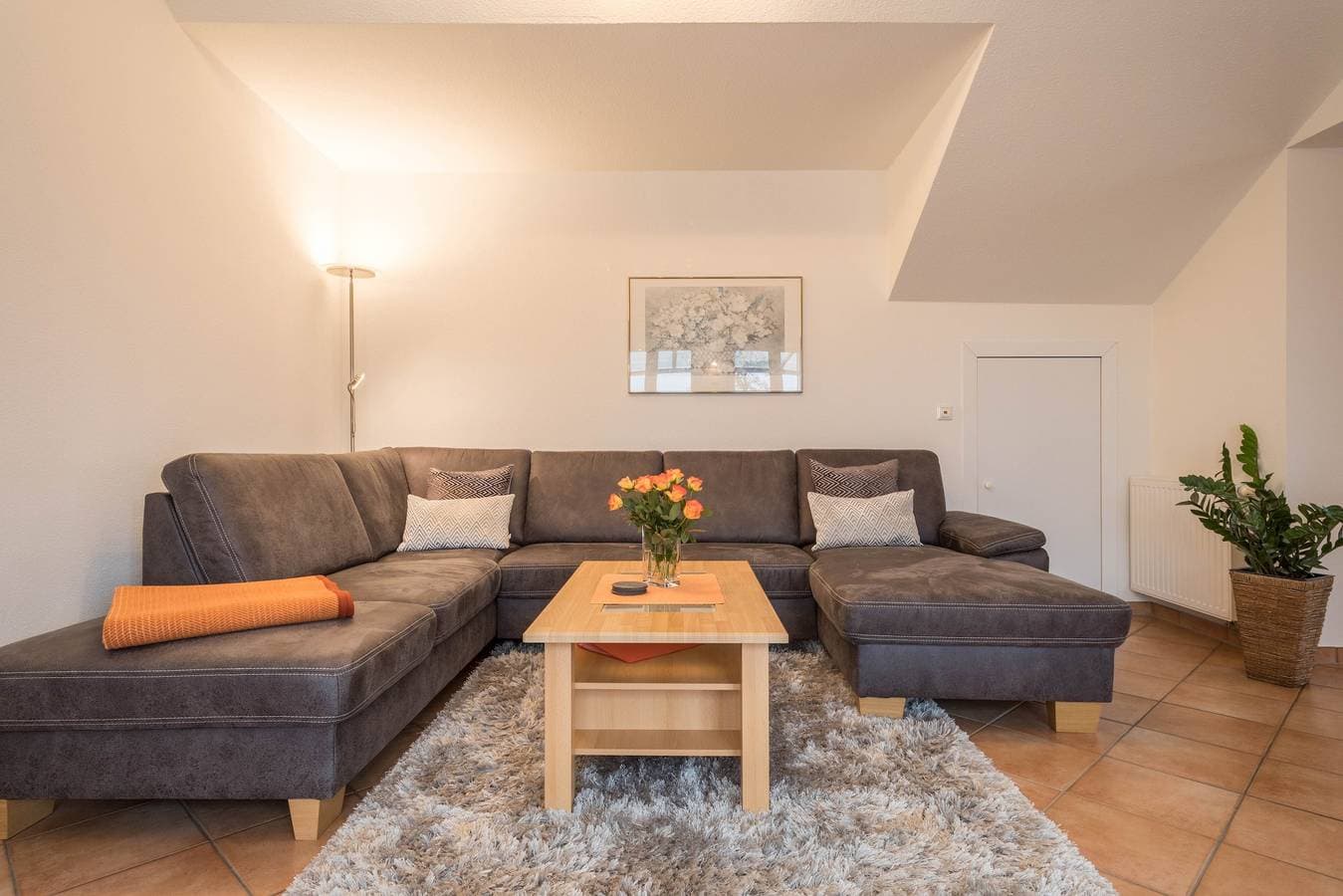 Foto 6 von 34: Ferienwohnung 'Haus Sonnenseite Pfänder' mit Bergblick, Balkon und Wi-Fi