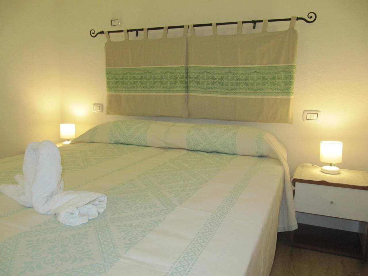 Foto 11 von 13: Double Room with Private Bathroom