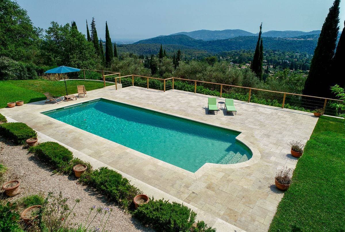 Villa 1