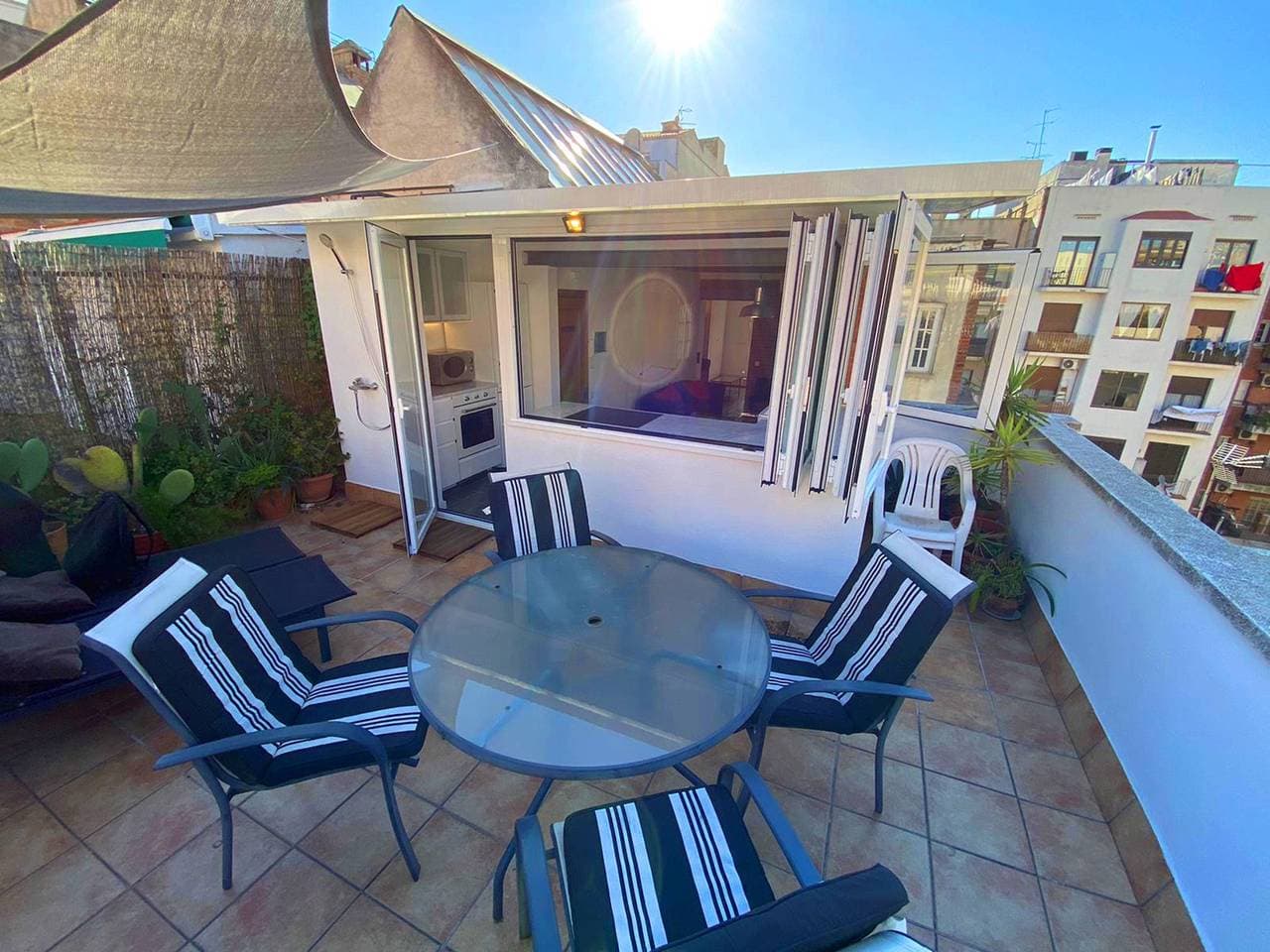 Foto 12 von 26: Ferienwohnung für 3 Personen mit Terrasse