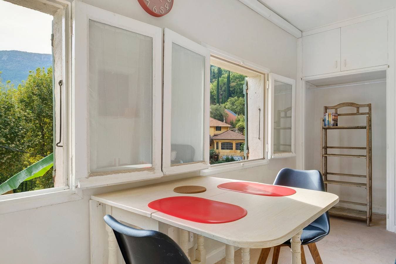 Foto 4 von 25: Ferienwohnung 'Maison Du Pigeonnier' mit Bergblick, WLAN und Klimaanlage