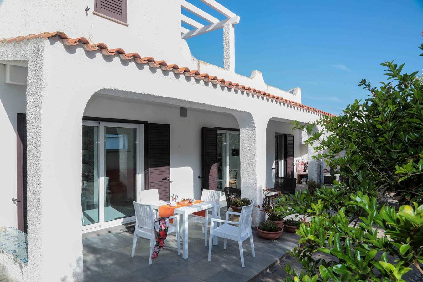 Foto 8 von 31: Luxury Beachfront Villa Kaleidos