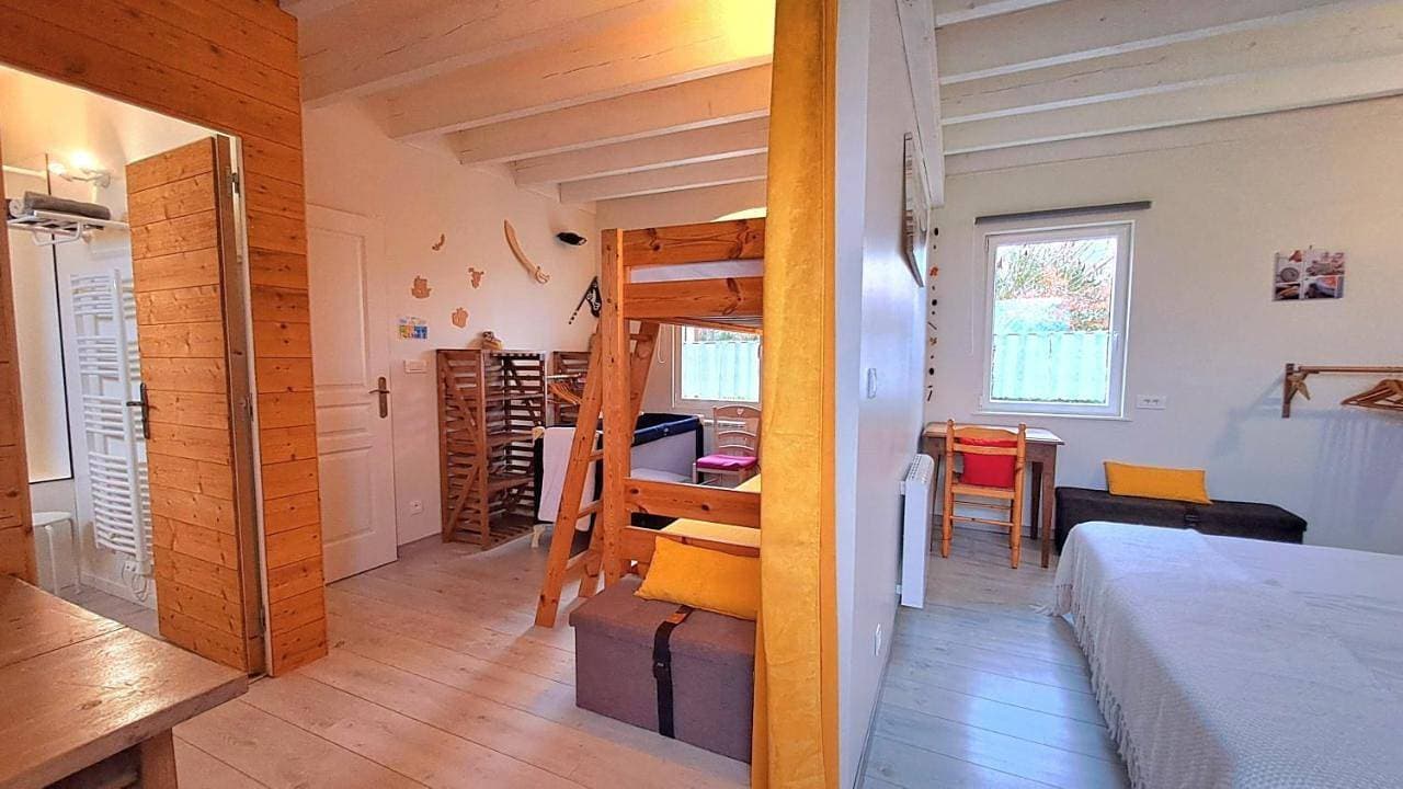 Foto 10 von 16: Three-Bedroom House