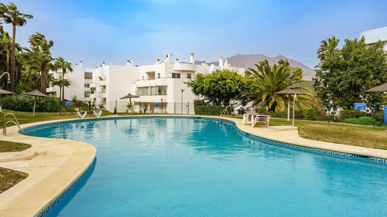 Estepona Golf apartment in Los Pintores Ref M20 1