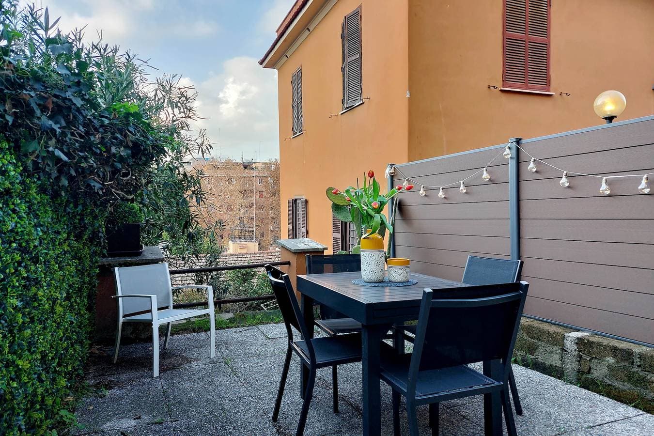 Foto 4 von 47: 4Bnb - Cozy Vatican Loft with Terrace