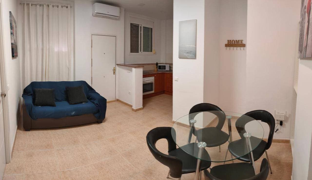 Foto 4 von 15: Two-Bedroom Apartment