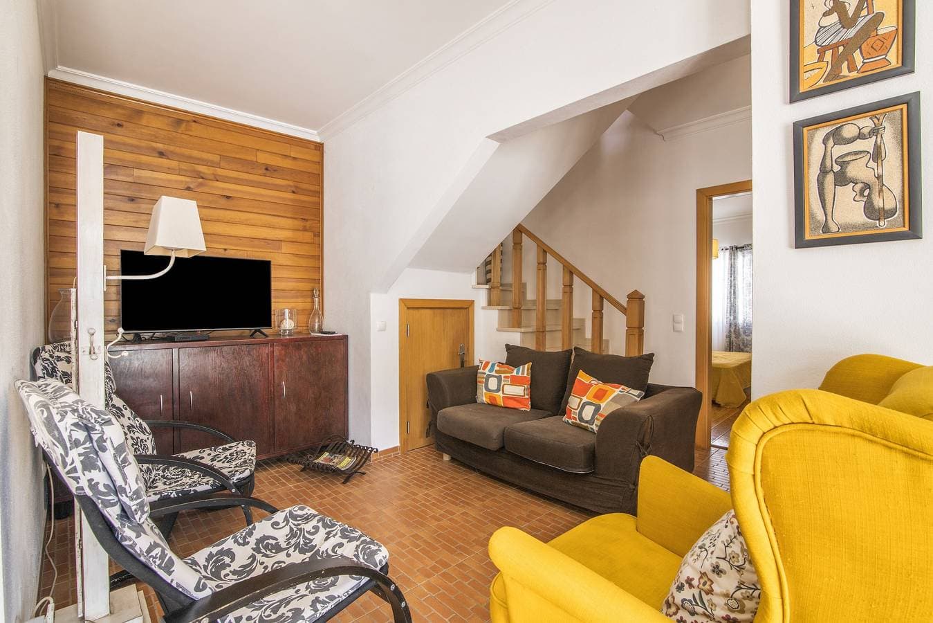 Foto 3 von 34: Villa „Grandvale“ mit privater Terrasse, WLAN und Klimaanlage